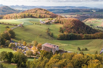 Bad Ramsach Quellhotel - Aussenansicht- Seminarhotelsschweiz - MICE Service Group
