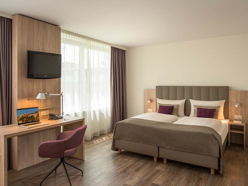 Essential by Dorint Basel City - Hotelzimmer - Seminarhotelsschweiz - MICE Service Group
