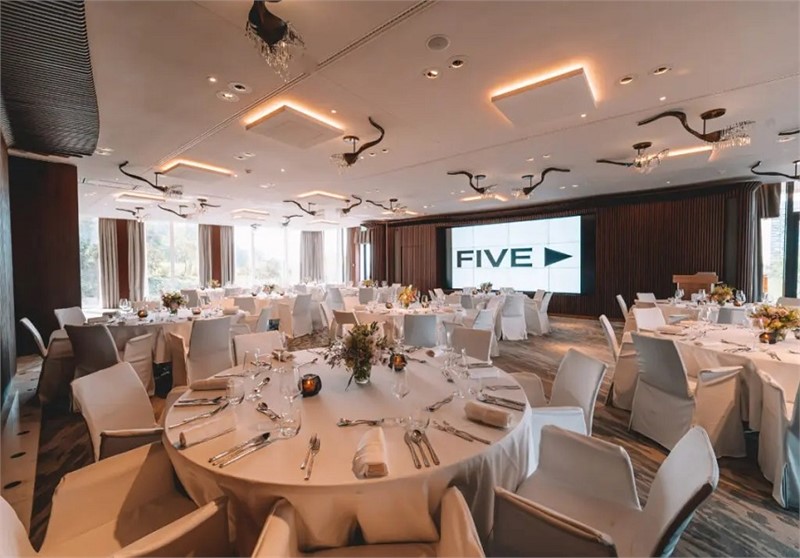 FIVE Zurich - Ballroom - Seminarhotelsschweiz - MICE Service Group
