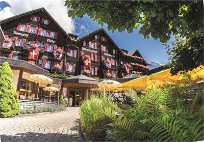 Hotel Schweizerhof Grindelwald - Aussenansicht - Seminarhotelsschweiz - MICE Service Group
