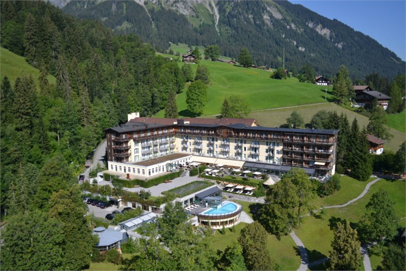 Lenkerhof gourmet spa resort - Panorama - Seminarhotelsschweiz - MICE Service Group
